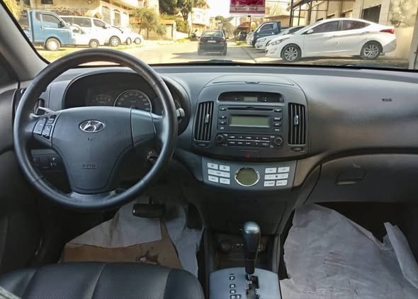 هونداي افانتي 2009 - صورة 5