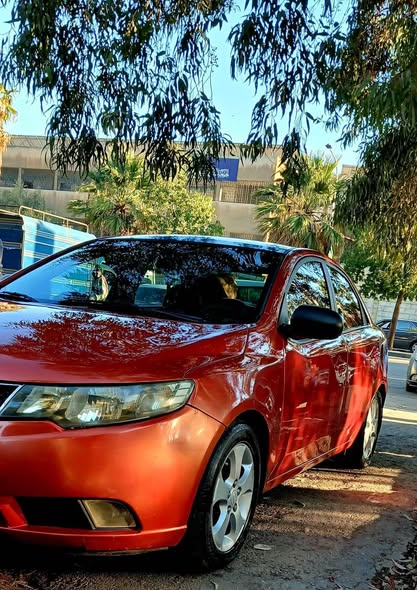 كيا فورتي 2010 - صورة 5