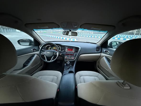 كيا اوبتما 2012 - صورة 4