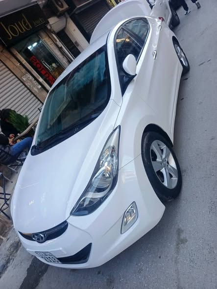 هونداي الينترا 2012 - صورة 2