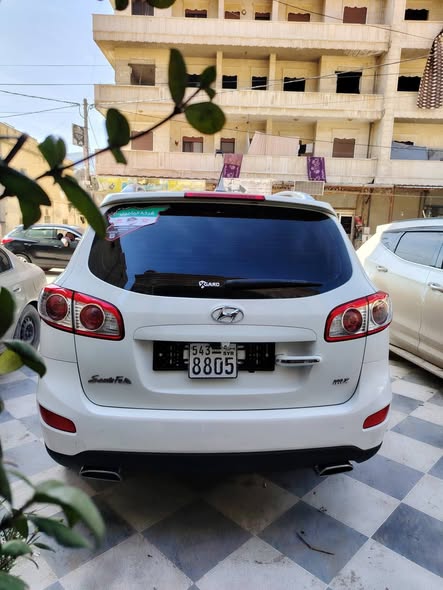 هونداي CM 2010 - صورة 2