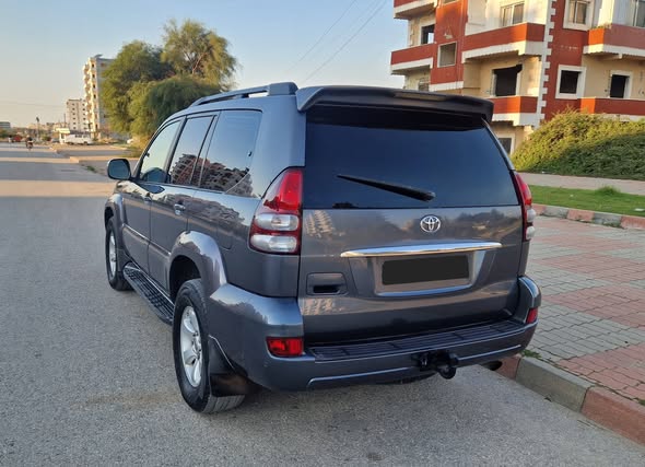 تويوتا برادو 2007 - صورة 2