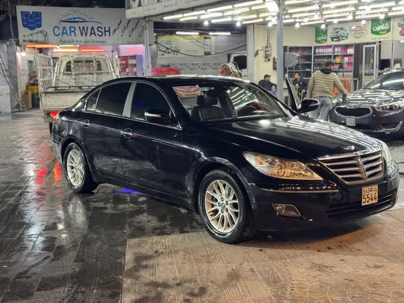 هيونداي جينسيس 2010 - صورة 2