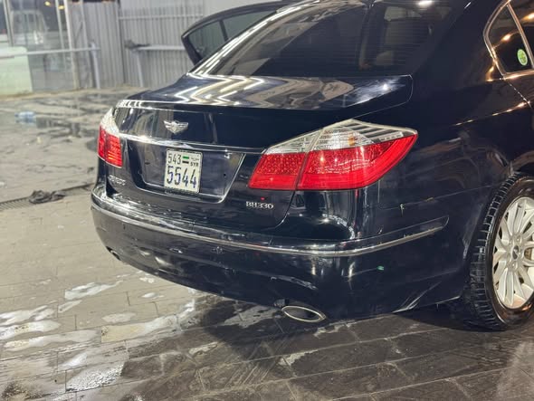 هيونداي جينسيس 2010 - صورة 5