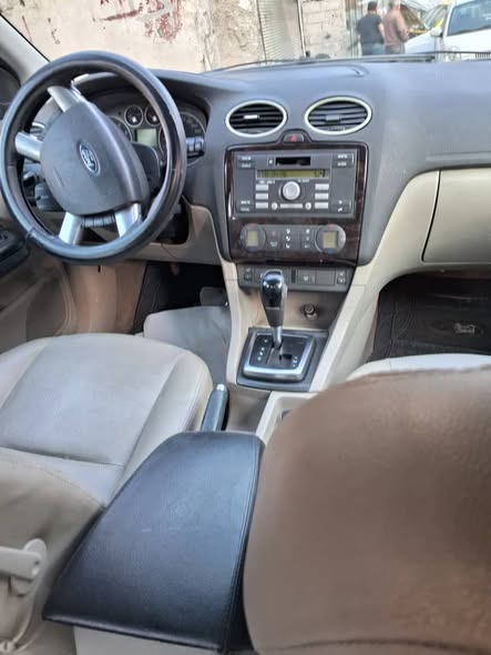 فورد فوكس 2006 - صورة 3