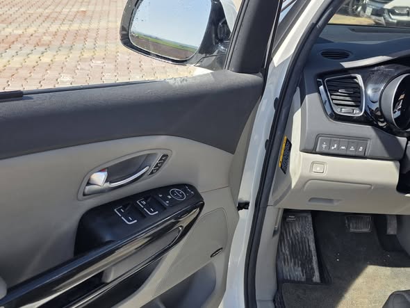 كيا كرنفال 2016 - صورة 2