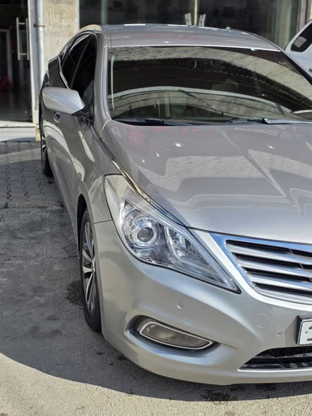 هيونداي ازيرا 2012 - صورة 5