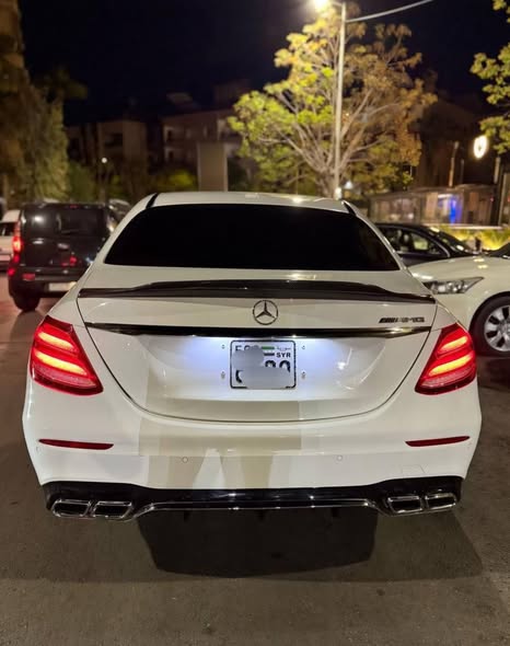 مرسيدس E300 2017 - صورة 5