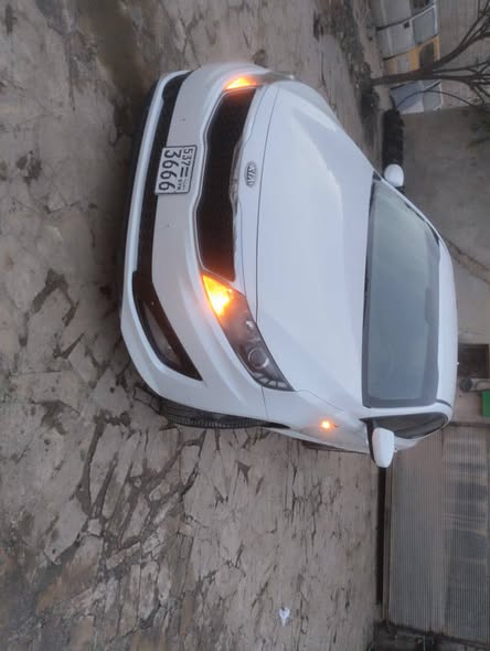 كيا K5 2011 - صورة 5