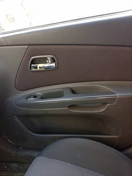 كيا ريو 2011 - صورة 5