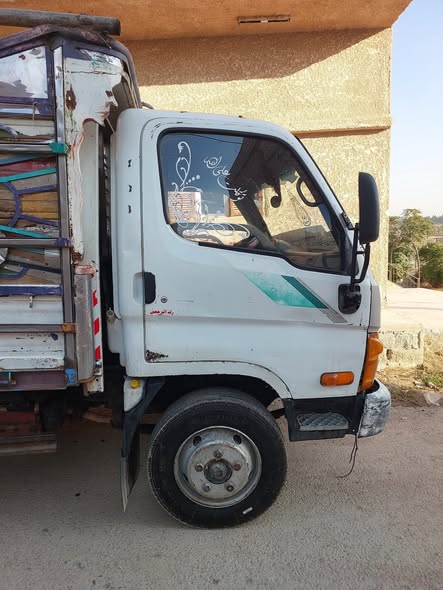 هيونداي انتر 2004 - صورة 1