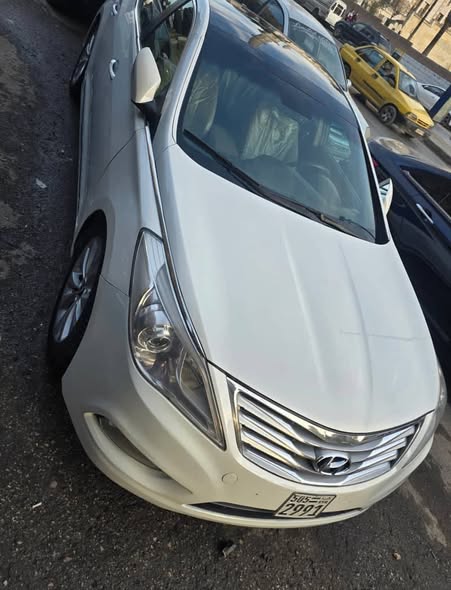 هيونداي أزيرا 2012 - صورة 3