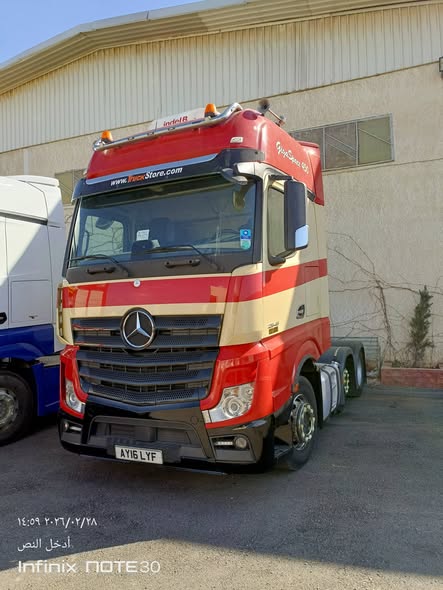 مرسيدس اكتروس 2017 - صورة 2