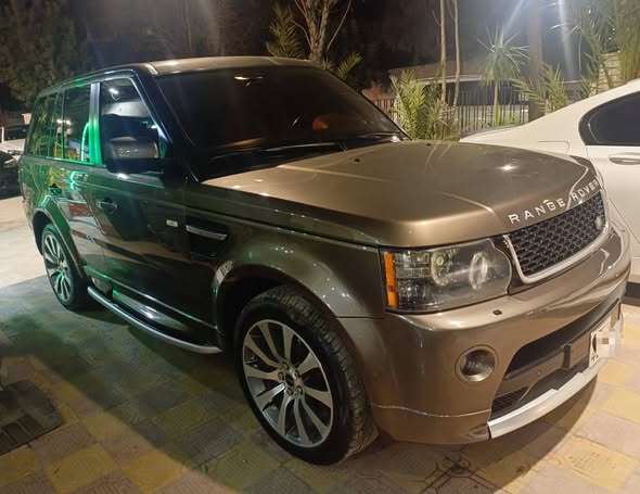 رانج روفر سوبر تشارج 2012 - صورة 2