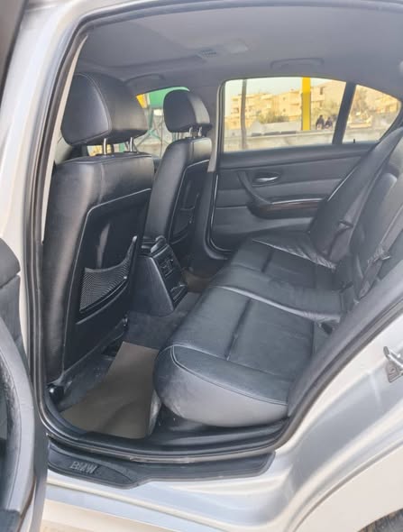 بي ام 320 2010 - صورة 4