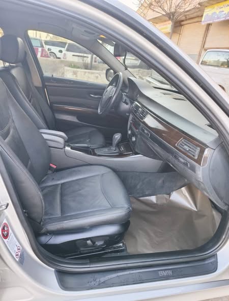 بي ام 320 2010 - صورة 5