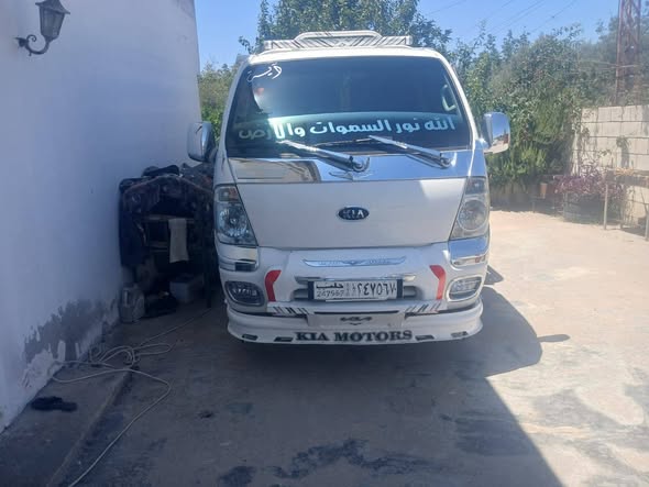 كيا بونجو 2008 - صورة 4