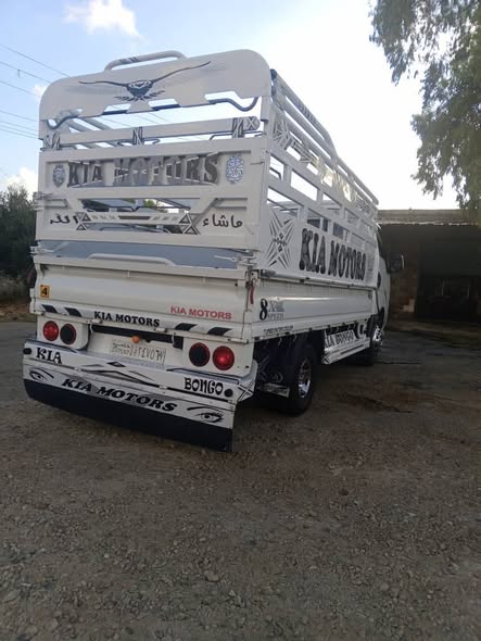 كيا بونجو 2008 - صورة 5