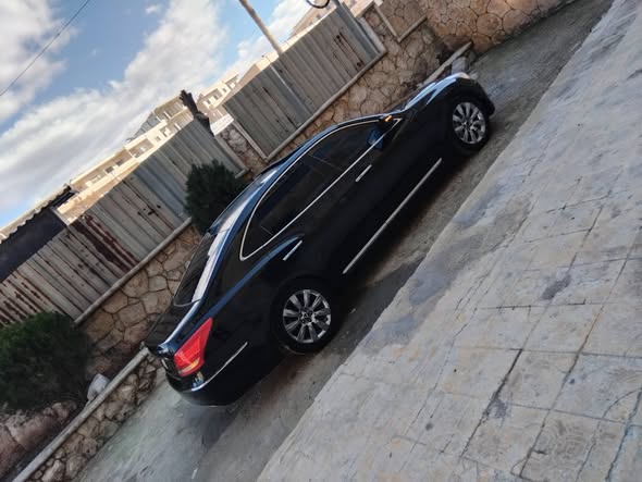 هيونداي سنتيال 2012 - صورة 3