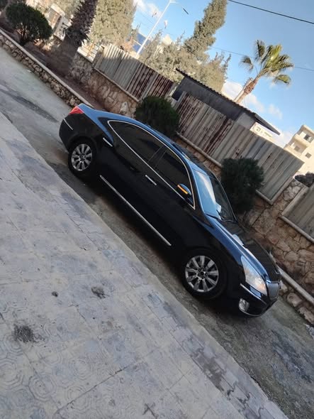 هيونداي سنتيال 2012 - صورة 4