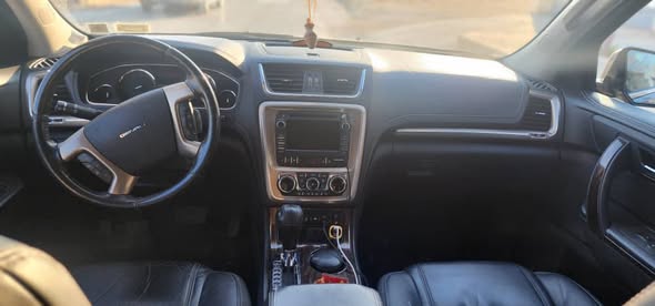 GMC أكـاديـا 2016 - صورة 4