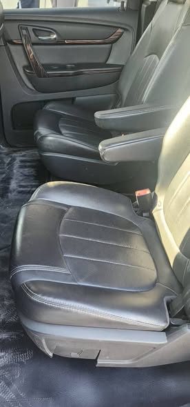 GMC أكـاديـا 2016 - صورة 5