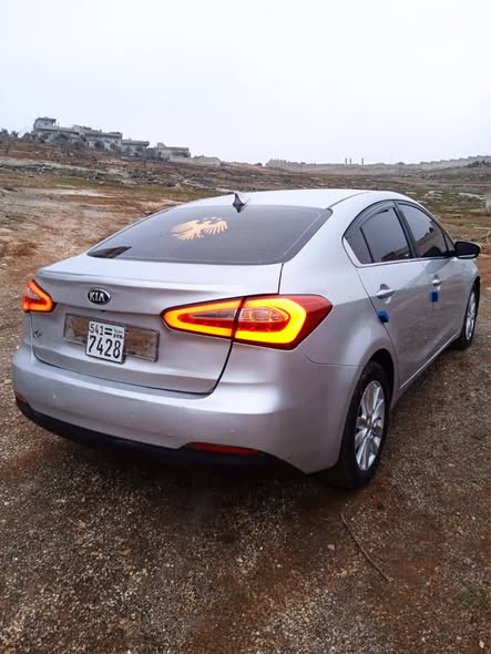 كيا سيراتو 2014 - صورة 3