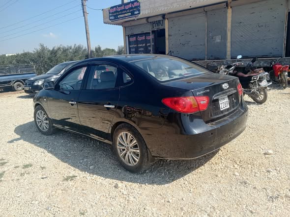 هيونداي افانتي 2008 - صورة 2