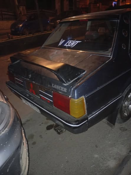 ميتسوبيشي لانسر 1983 - صورة 4