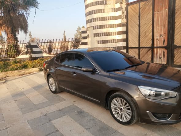 كيا كادنزا 2015 - صورة 2