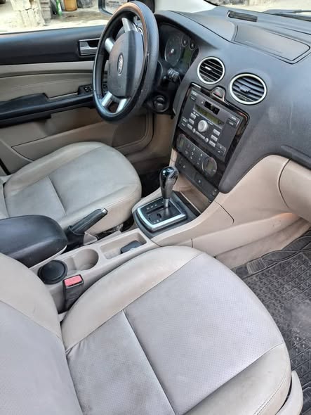 فورد فوكس 2006 - صورة 2