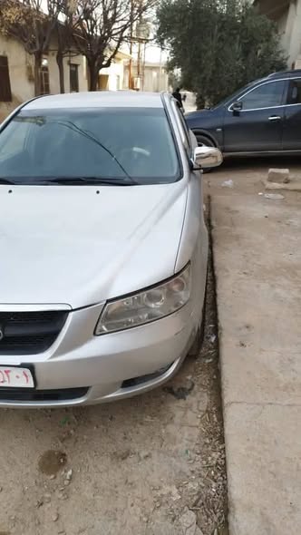 Hyundai Sonata 2007 - صورة 4