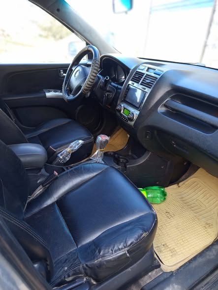 كيا سبورتاج 2007 - صورة 4