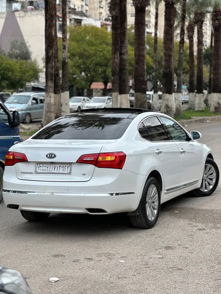 كيا كادينزا 2012 - صورة 3