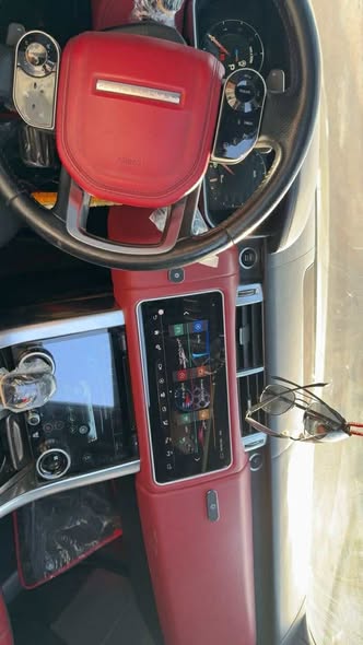 رانج روفر سبورت سوبر تشارج 2014 - صورة 3