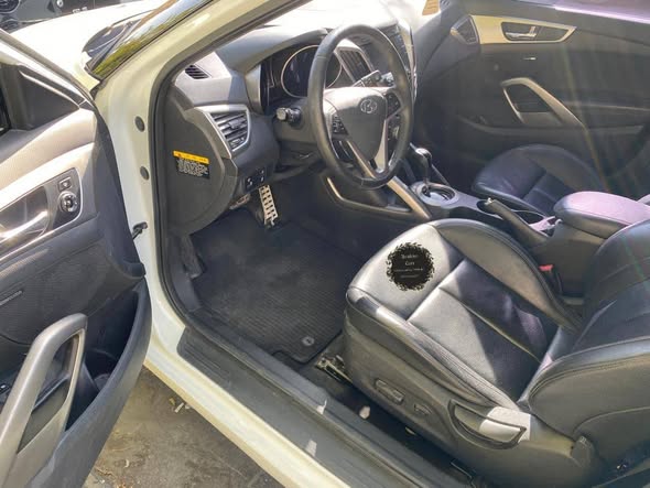 هيونداي فوليستر 2013 - صورة 1