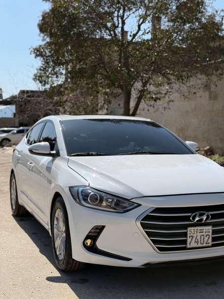 هيونداي افانتي 2016 - صورة 5