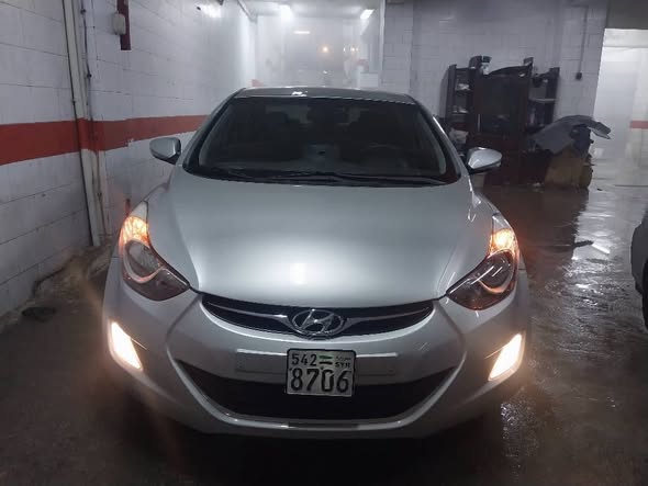 هيونداي إلنترا 2011 - صورة 1