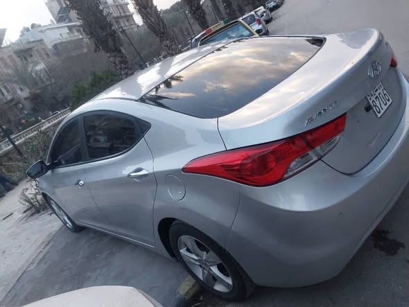 هيونداي إلنترا 2011 - صورة 4