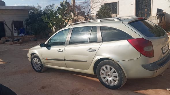 رينو Laguna 2002 - صورة 3