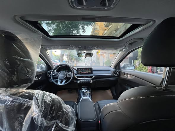 كيا K3 2025 - صورة 4