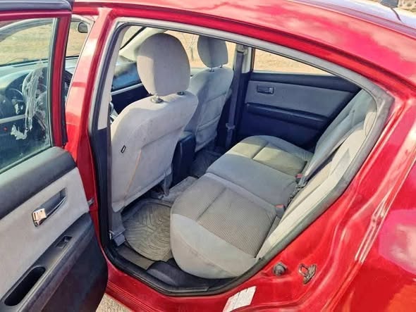 نيسان سينترا 2011 - صورة 4