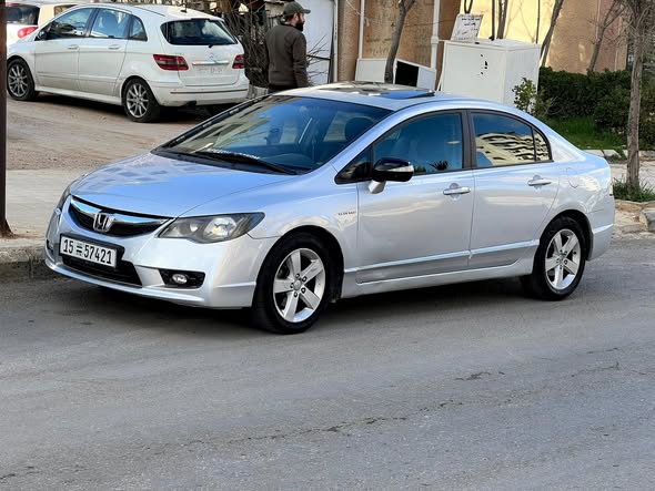 هوندا سيفيك 2009 - صورة 2