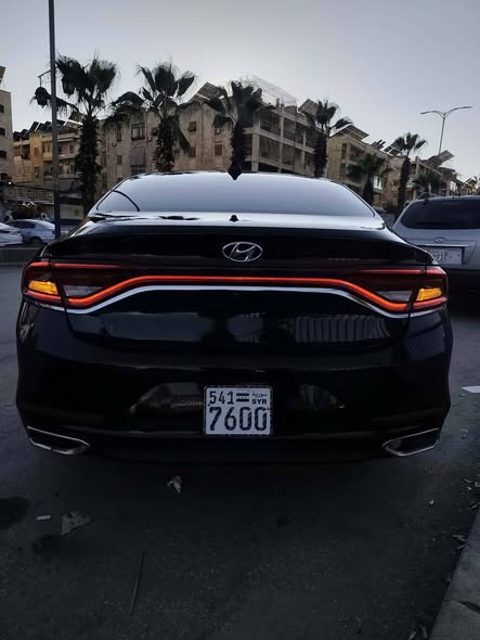 هيونداي ازيرا 2018 - صورة 3