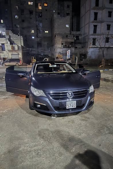 Volkswagen Passat CC 2010 - صورة 3