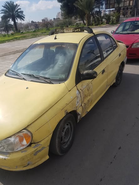 كيا ريو 2000 - صورة 1