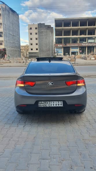 كيا فورتي كوبي 2011 - صورة 4