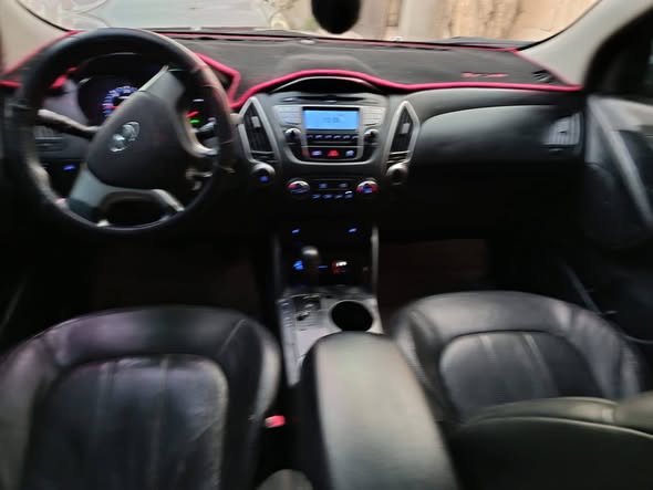 هيونداي توسان 2012 - صورة 2