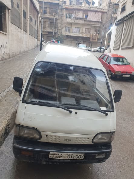 كيا تاونر 2001 - صورة 3