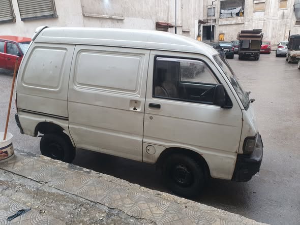 كيا تاونر 2001 - صورة 5